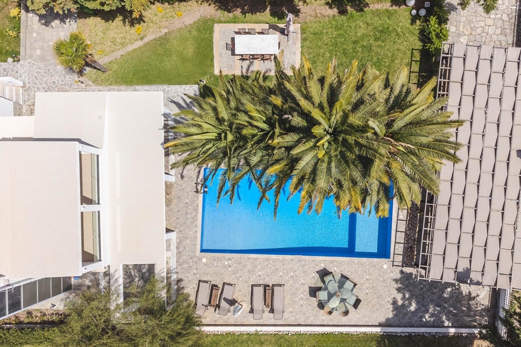 Albero Villa in Polychrono with private pool